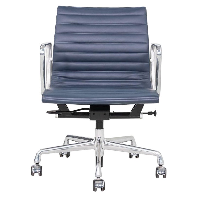 2020s Herman Miller Eames Aluminum Group Management Desk Chair in Blue Leather