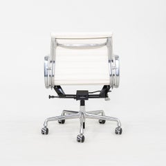 2020s Herman Miller Eames Aluminum Group Management Desk Chair in White Leather
