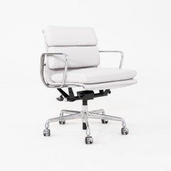 2020s Herman Miller Eames Soft Pad Management Desk Chair in Light Grey Leather