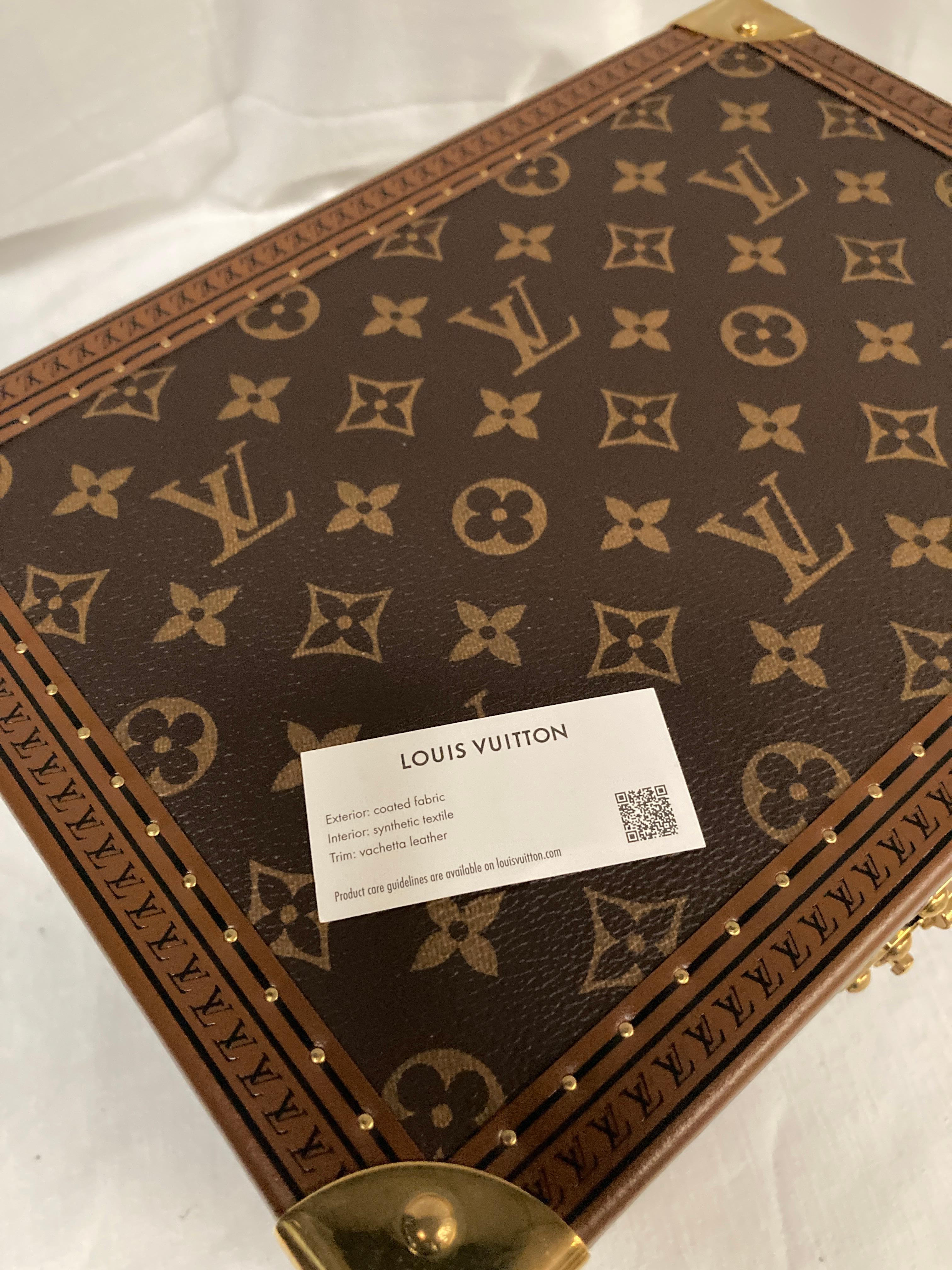 Français Boîte à bijoux et montres des années 2020 de Louis Vuitton en vente