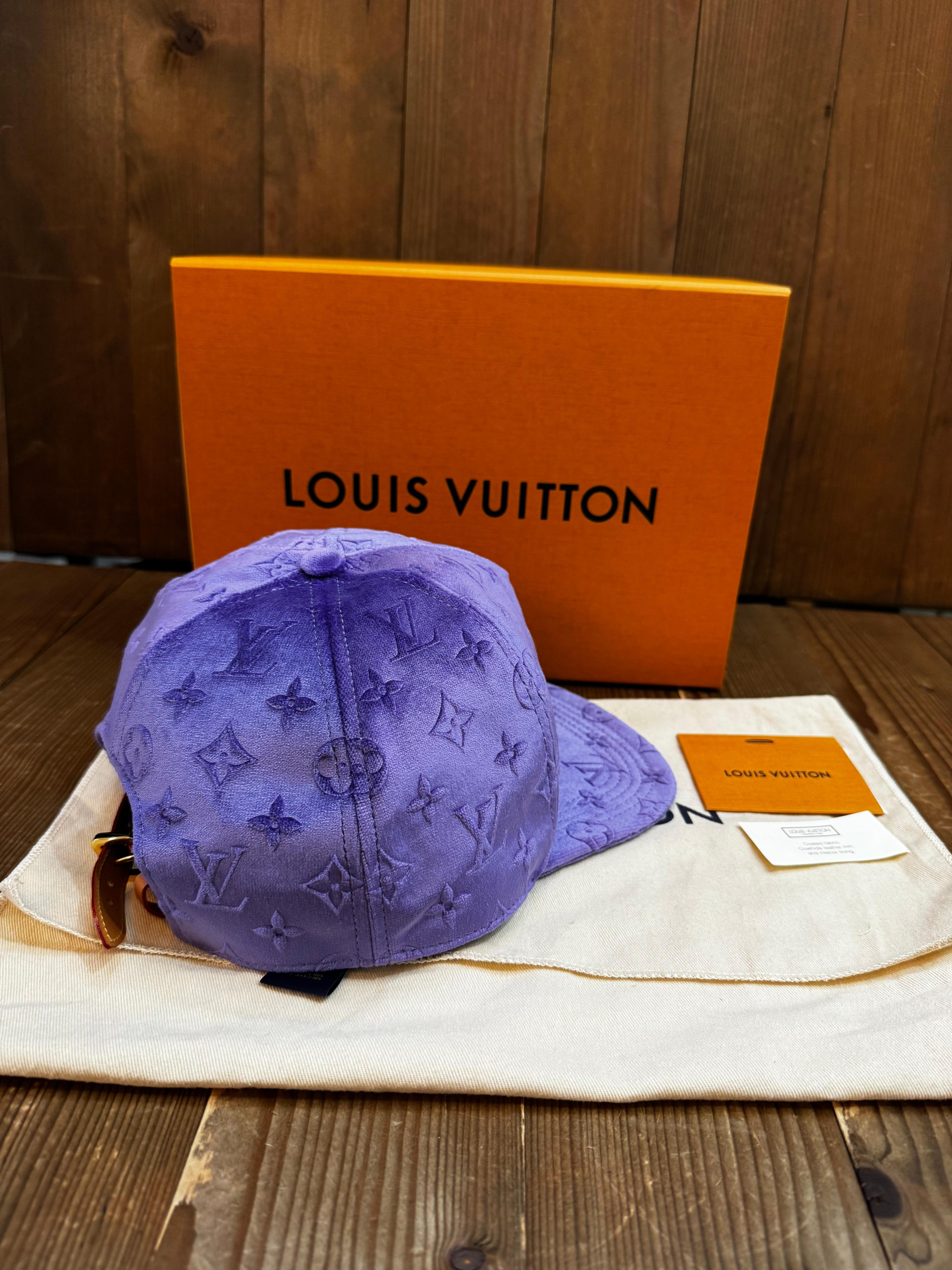 Neu LOUIS VUITTON Monogram Samt Kappe Violett Unisex 58 im Angebot 2