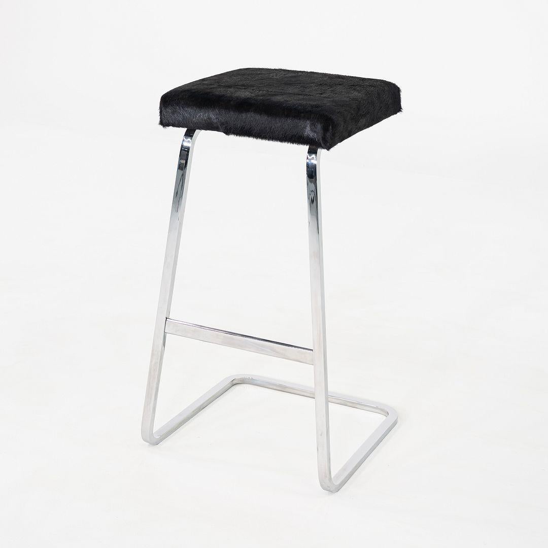 Moderne 2020 Mies Van Der Rohe for Knoll Four Seasons Bar Stool with Hair on Hide (Tabouret de bar Four Seasons avec poils) en vente
