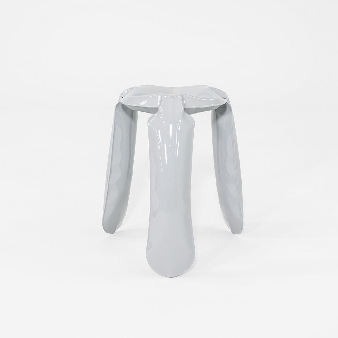 2020s Oskar Zieta para Zieta Plopp Taburete bajo en gris 10x Disponible Siglo XXI y contemporáneo en venta