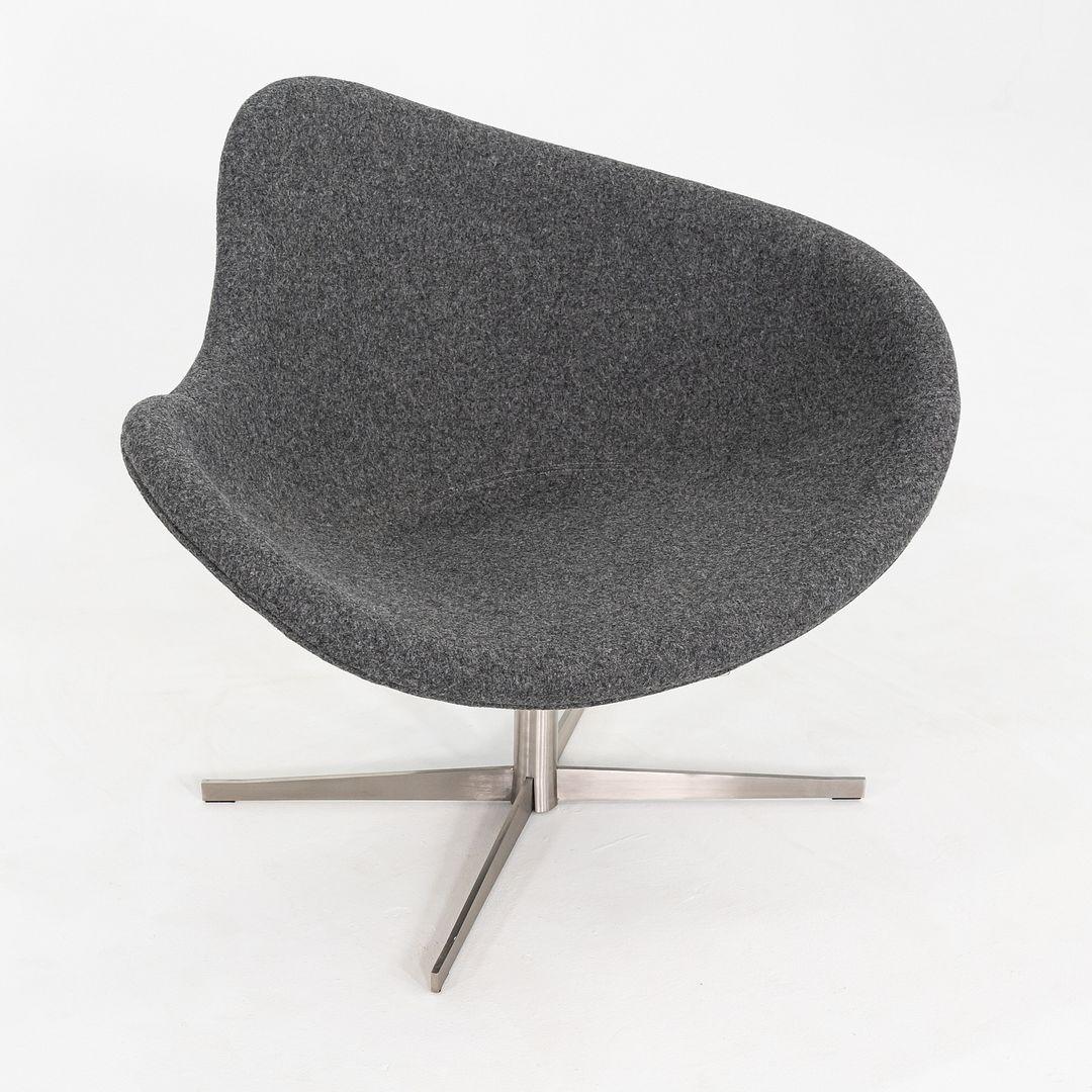 2020s Pareja de sillones giratorios Flemming Busk para Hightower K2 en tejido gris Estadounidense en venta