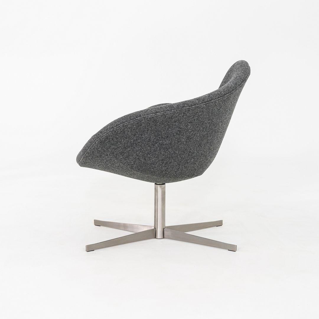 2020s Pareja de sillones giratorios Flemming Busk para Hightower K2 en tejido gris en venta 2