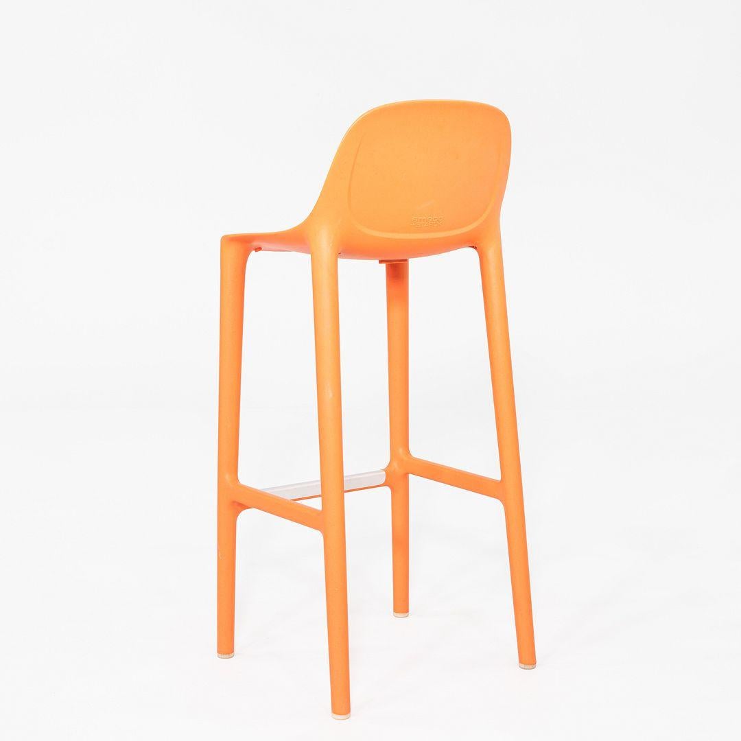 2020s Philippe Starck for Emeco Broom Bar Stool in Orange 8x Available Siglo XXI y contemporáneo en venta