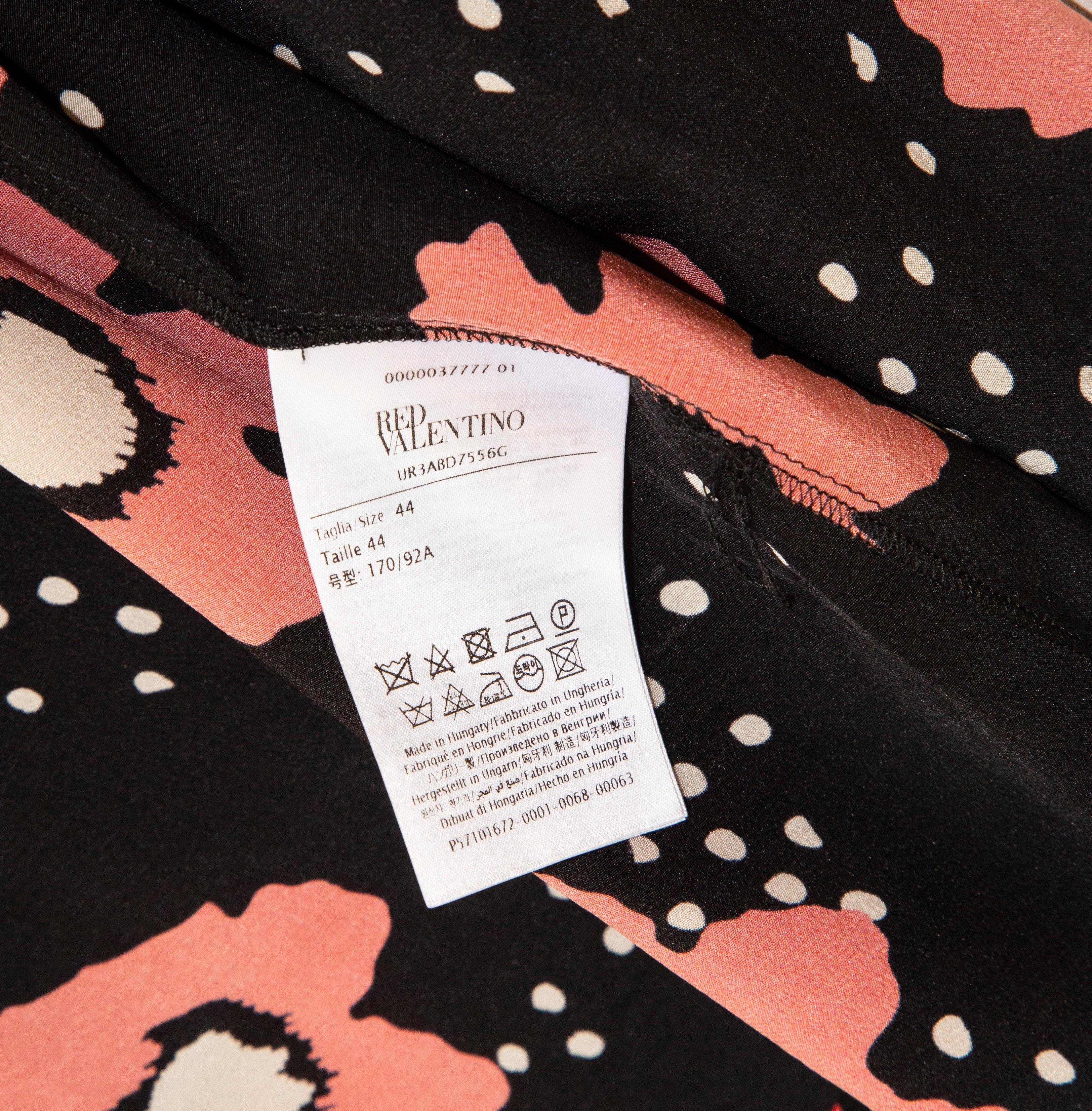 2020s Chemisier en soie à fleurs de Valentino Taille IT 44 Pour femmes en vente