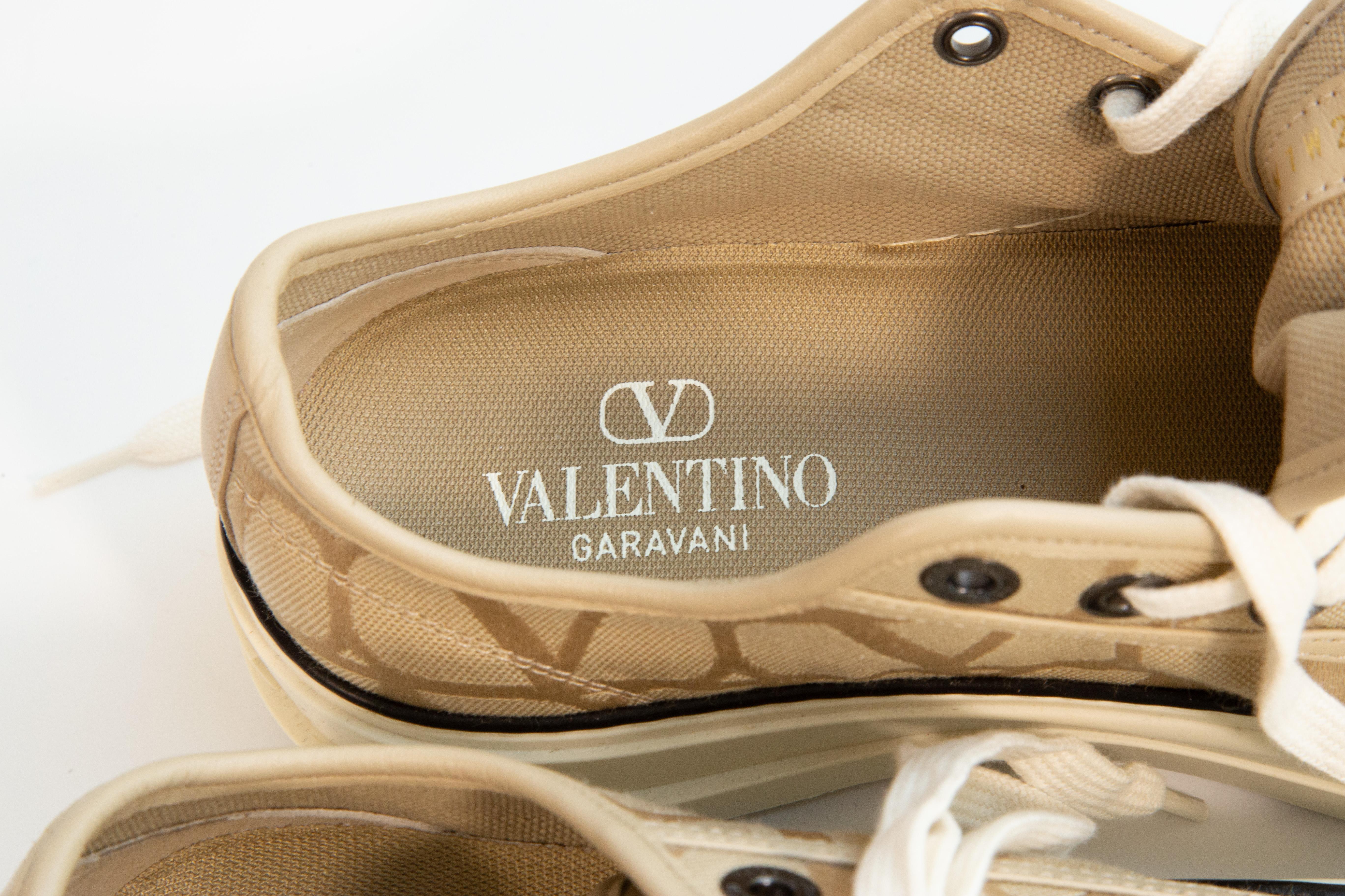 2020s Valentino Garavani Totaloop Platform Canvas Trainers For Sale 3
