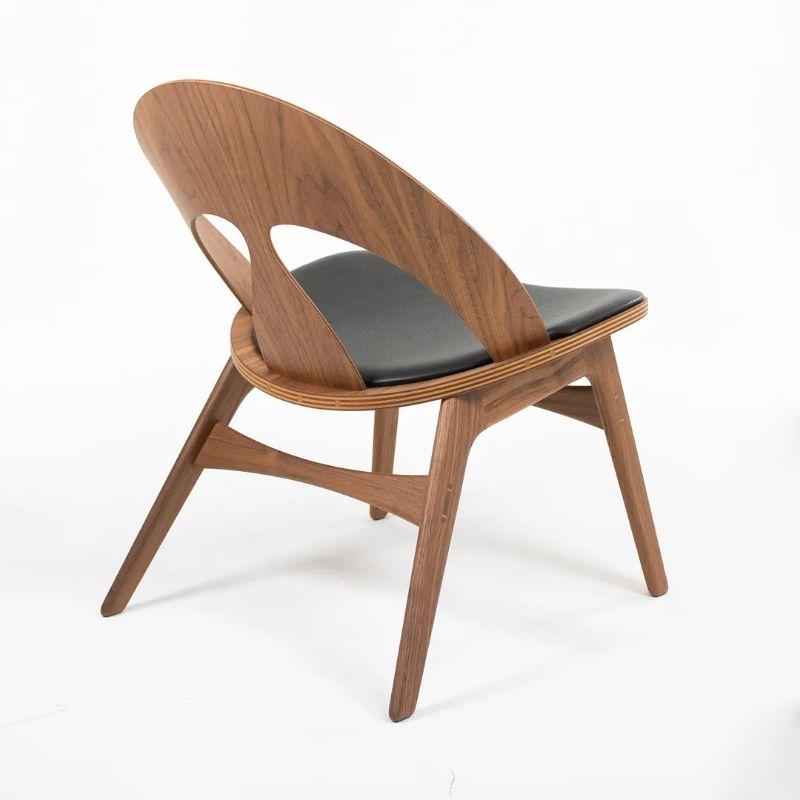 2021 BM0949P Contour Lounge Chair by Borge Mogensen for Carl Hansen in Walnut For Sale 1