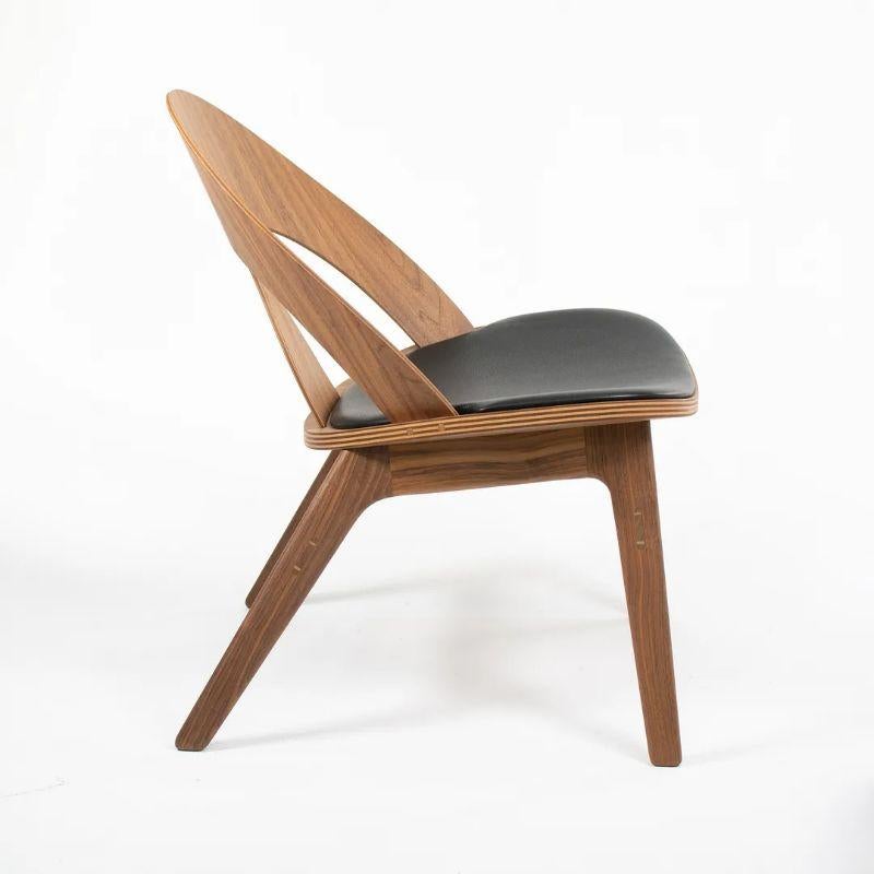 Scandinavian Modern 2021 BM0949P Contour Lounge Chair by Borge Mogensen for Carl Hansen in Walnut For Sale