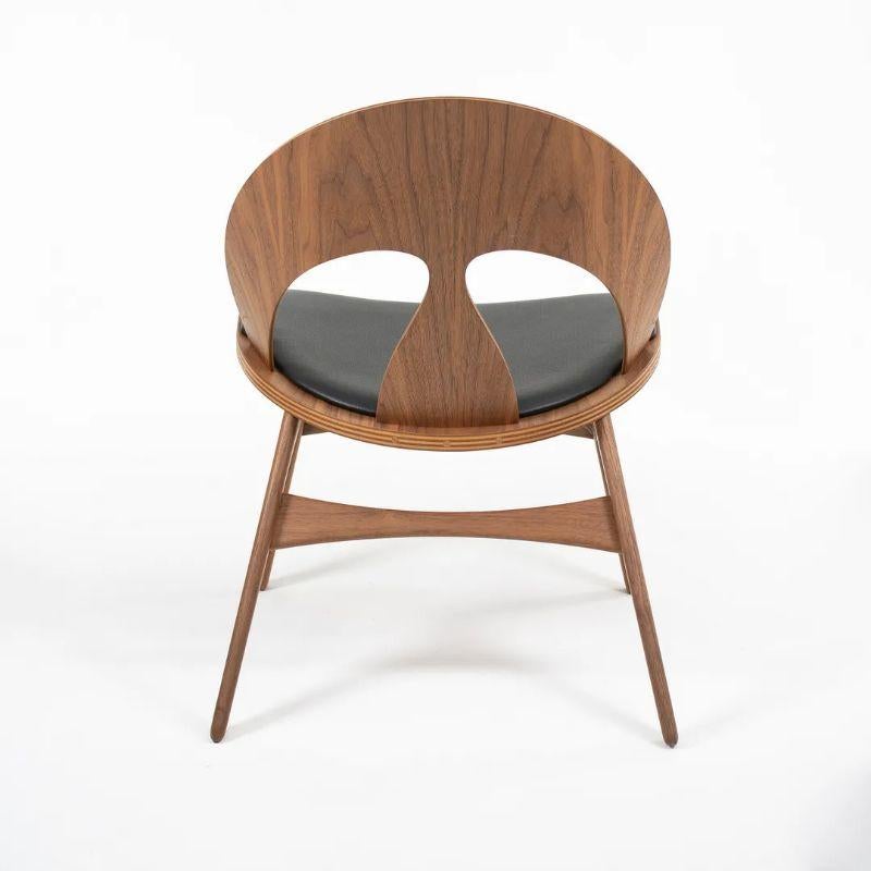 Danish 2021 BM0949P Contour Lounge Chair by Borge Mogensen for Carl Hansen in Walnut For Sale