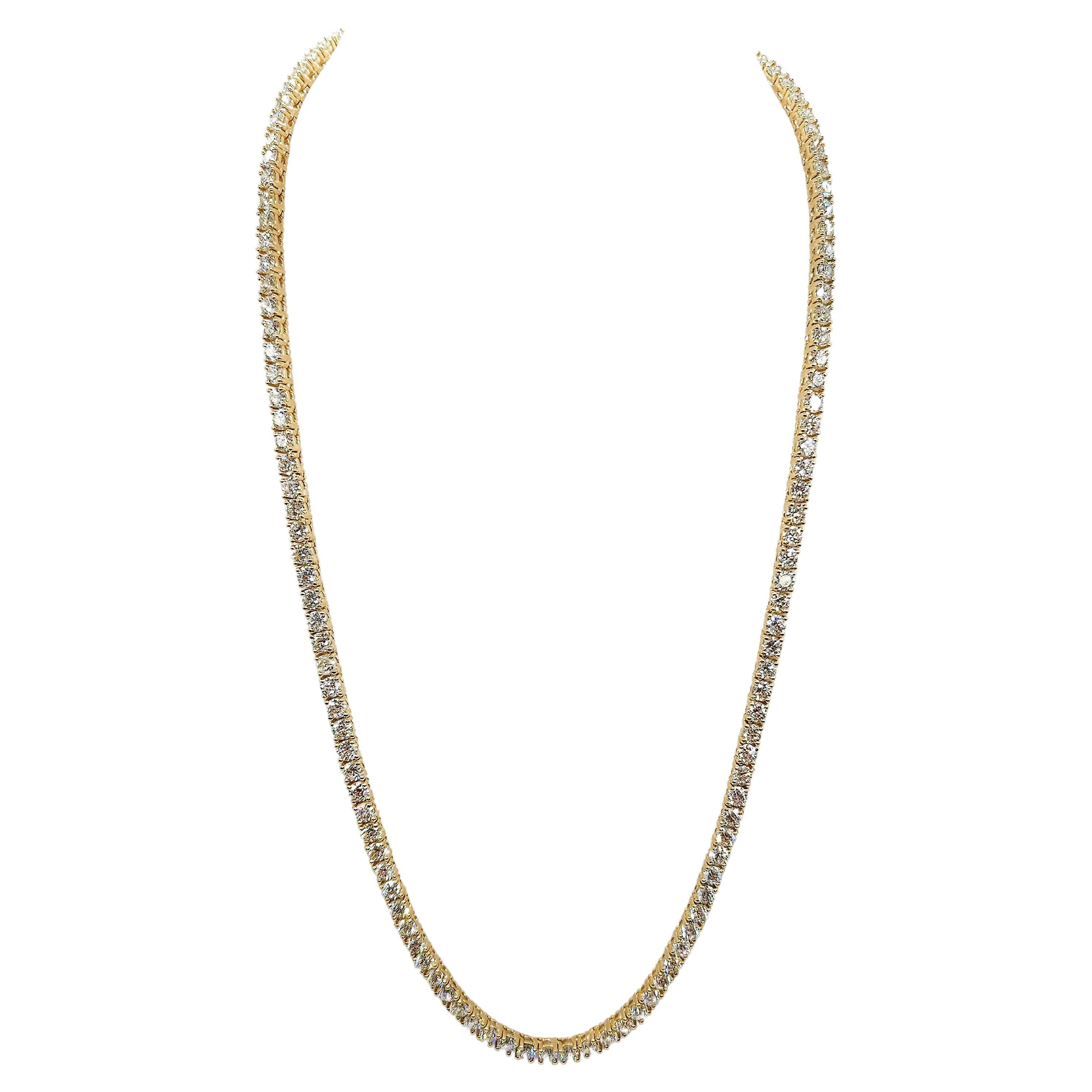 20.21 Carat Brilliant Cut Diamond Tennis Necklace 14 Karat Yellow Gold 18'' For Sale