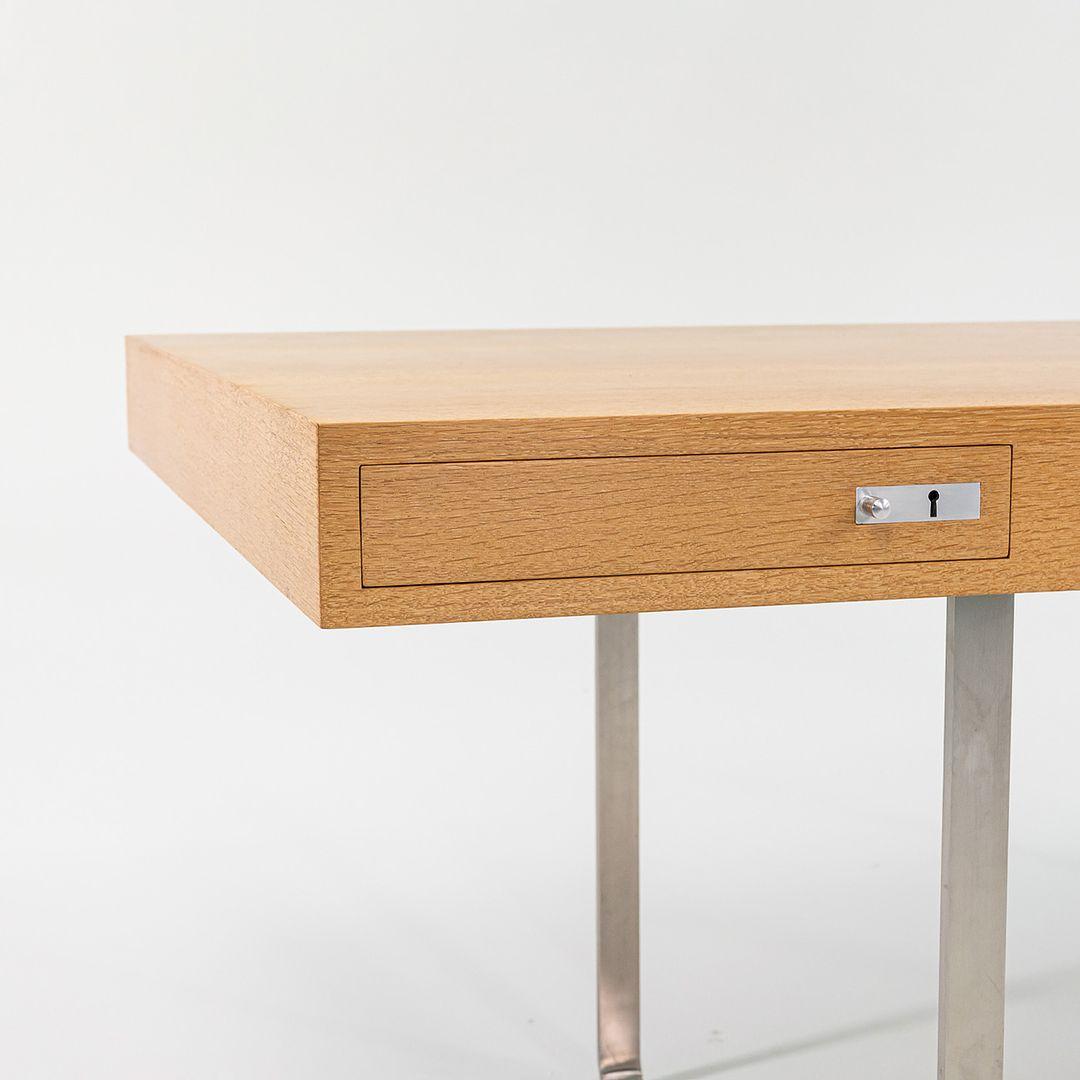 2021 Bureau de directeur Carl Hansen CH-110 par Hans Wegner en Oak laqué en vente 3