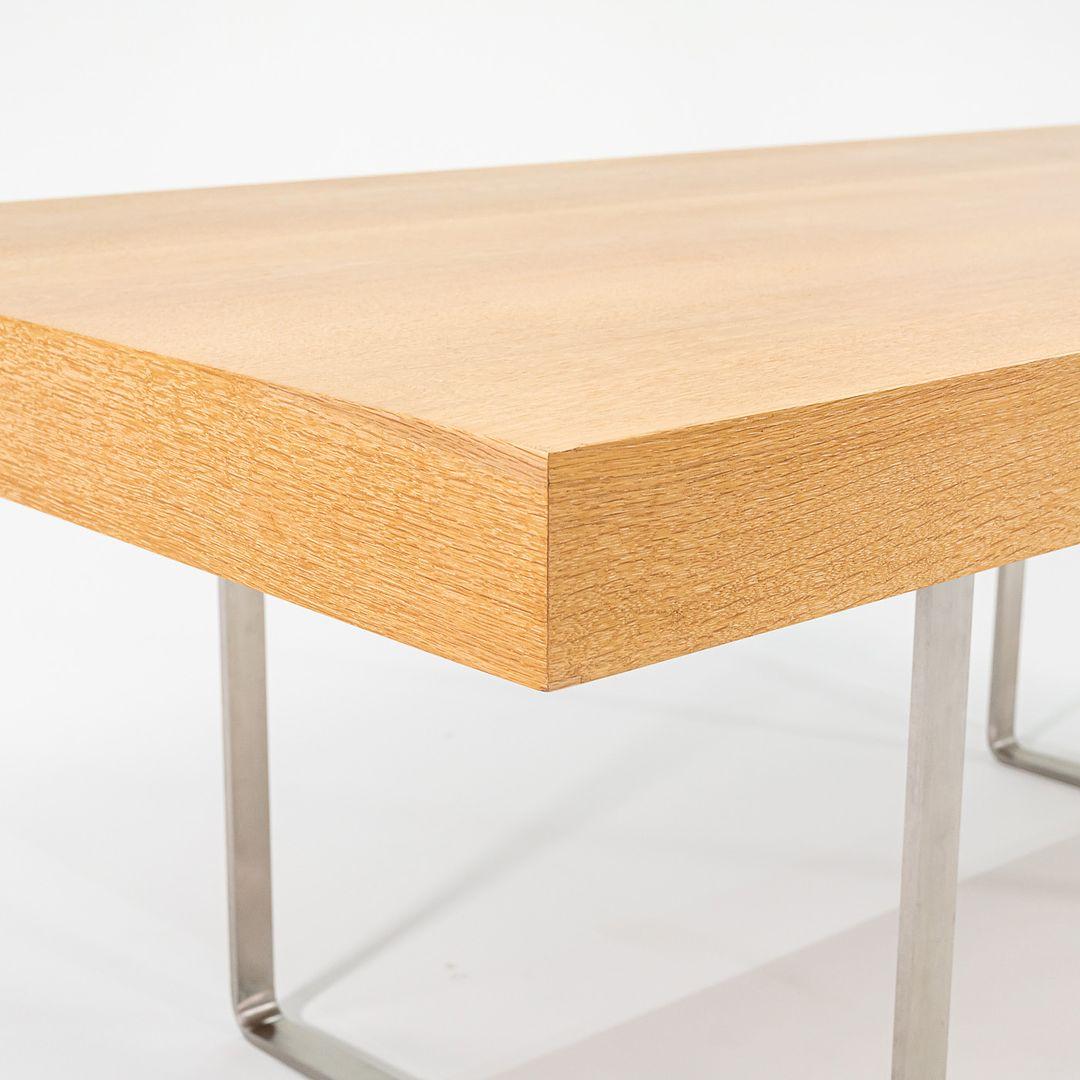 2021 Bureau de directeur Carl Hansen CH-110 par Hans Wegner en Oak laqué Excellent état - En vente à Philadelphia, PA