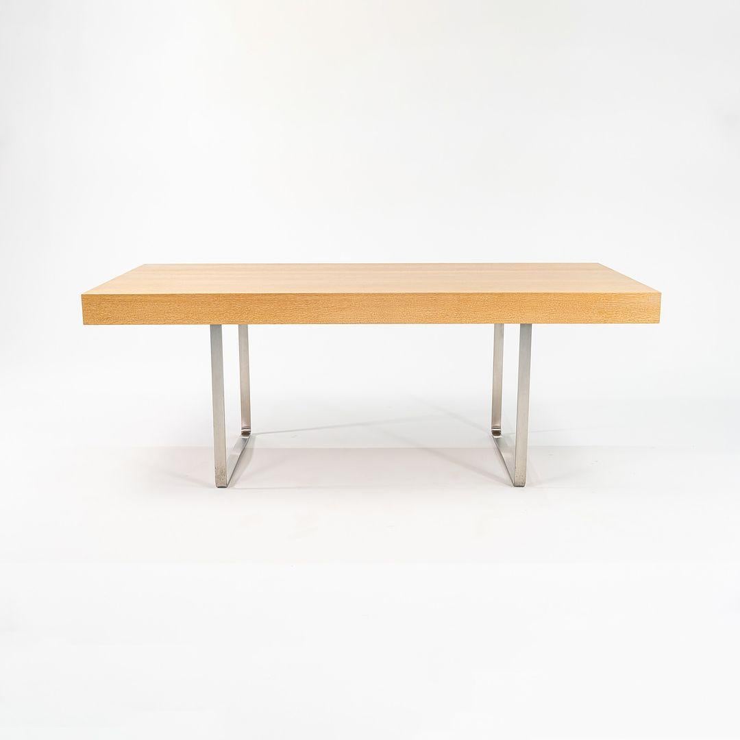 Acier inoxydable 2021 Bureau de directeur Carl Hansen CH-110 par Hans Wegner en Oak laqué en vente