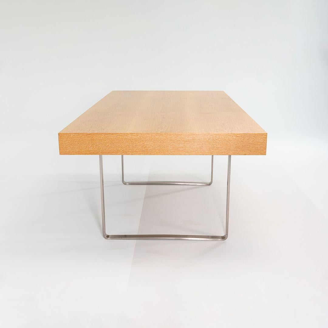 2021 Bureau de directeur Carl Hansen CH-110 par Hans Wegner en Oak laqué en vente 1