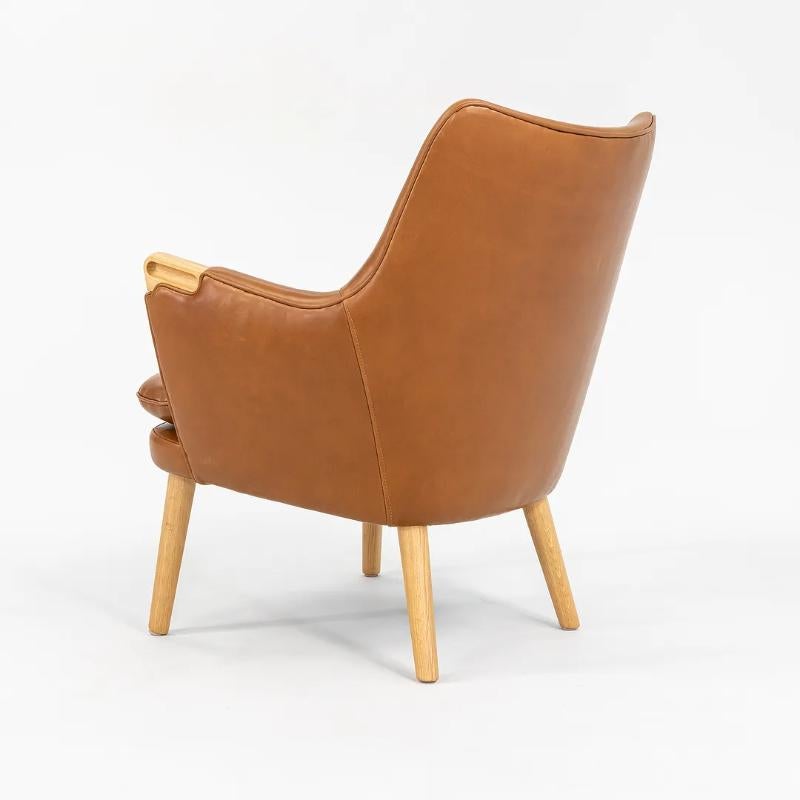 2021 Carl Hansen CH71 von Hans Wegner in cognacfarbenem Leder und Eiche im Angebot 6