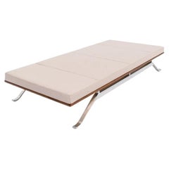 2021 Cama de día Carl Hansen TK8 de Thomas Bo Kastholm en piel tostada y acero inoxidable