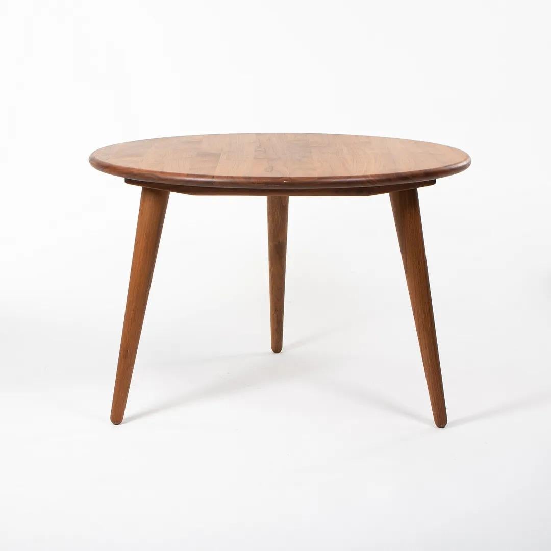 Scandinavian Modern 2021 CH008 Coffee Table by Hans Wegner for Carl Hansen in Walnut 30 inch For Sale