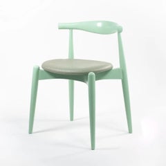 2021 CH20 Elbow Dining Chair by Hans Wegner for Carl Hansen in Green & Leather