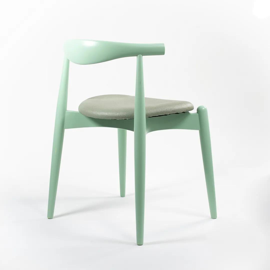 Beech 2021 CH20 Elbow Dining Chair by Hans Wegner for Carl Hansen in Green & Leather For Sale