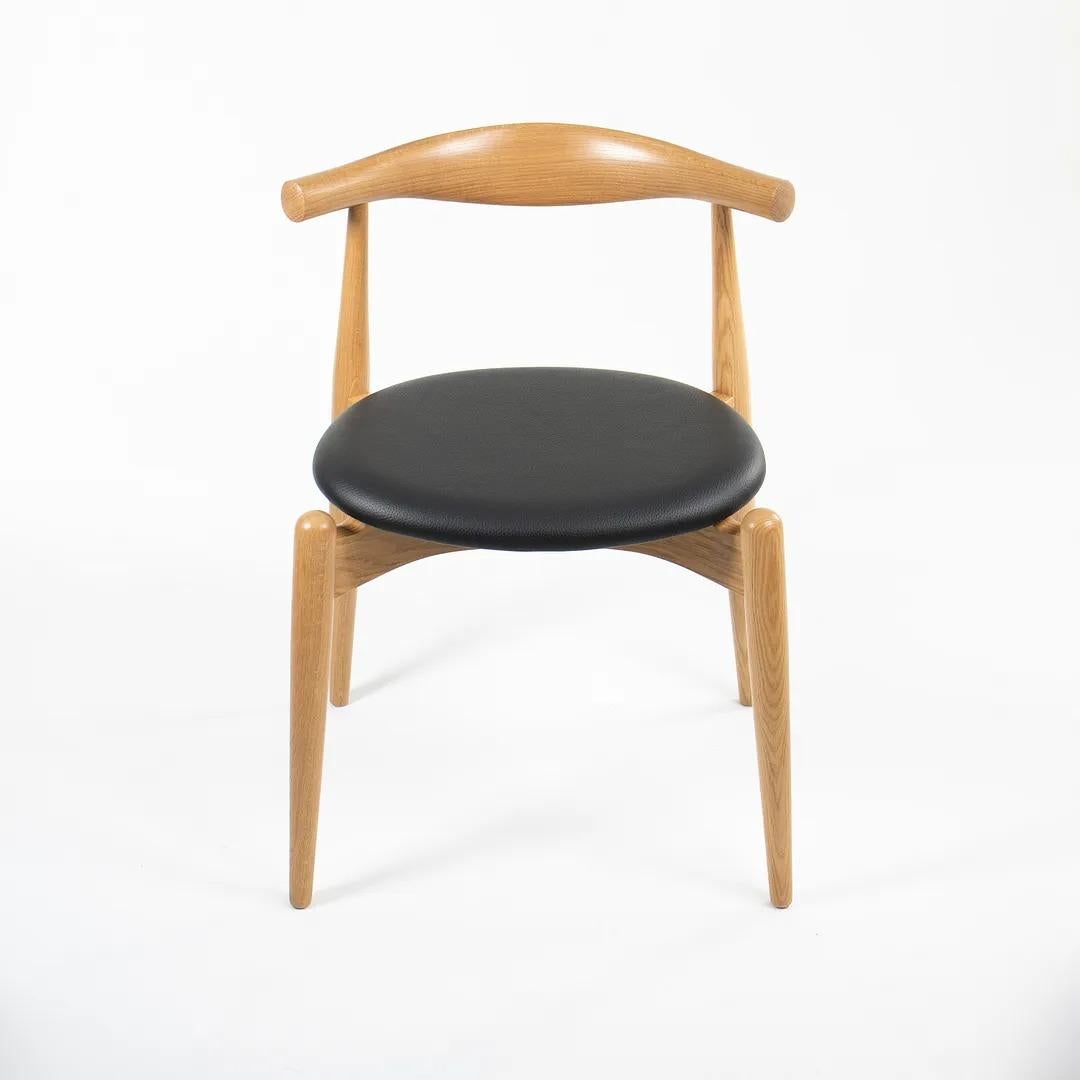 2021 CH20 Elbow Dining Chair by Hans Wegner for Carl Hansen in Lacquered Oak In Good Condition For Sale In Philadelphia, PA