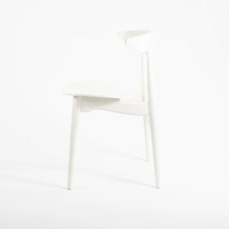 Scandinavian Modern 2021 CH33T Dining Chair by Hans Wegner for Carl Hansen in White 3x Available For Sale