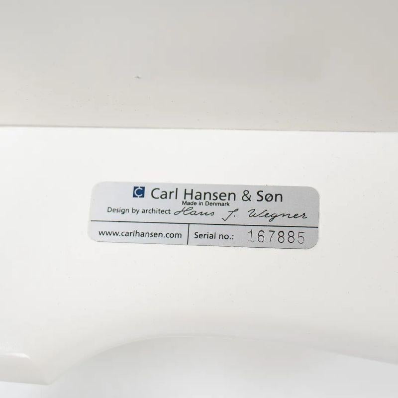 2021 CH33T Esszimmerstuhl von Hans Wegner für Carl Hansen in Weiß, 3x verfügbar (21. Jahrhundert und zeitgenössisch) im Angebot