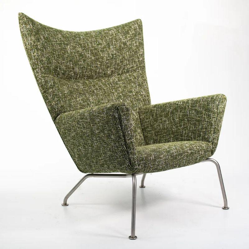 Contemporary 2021 CH445 Wing Lounge Chair by Hans Wegner for Carl Hansen in Green Fabric For Sale