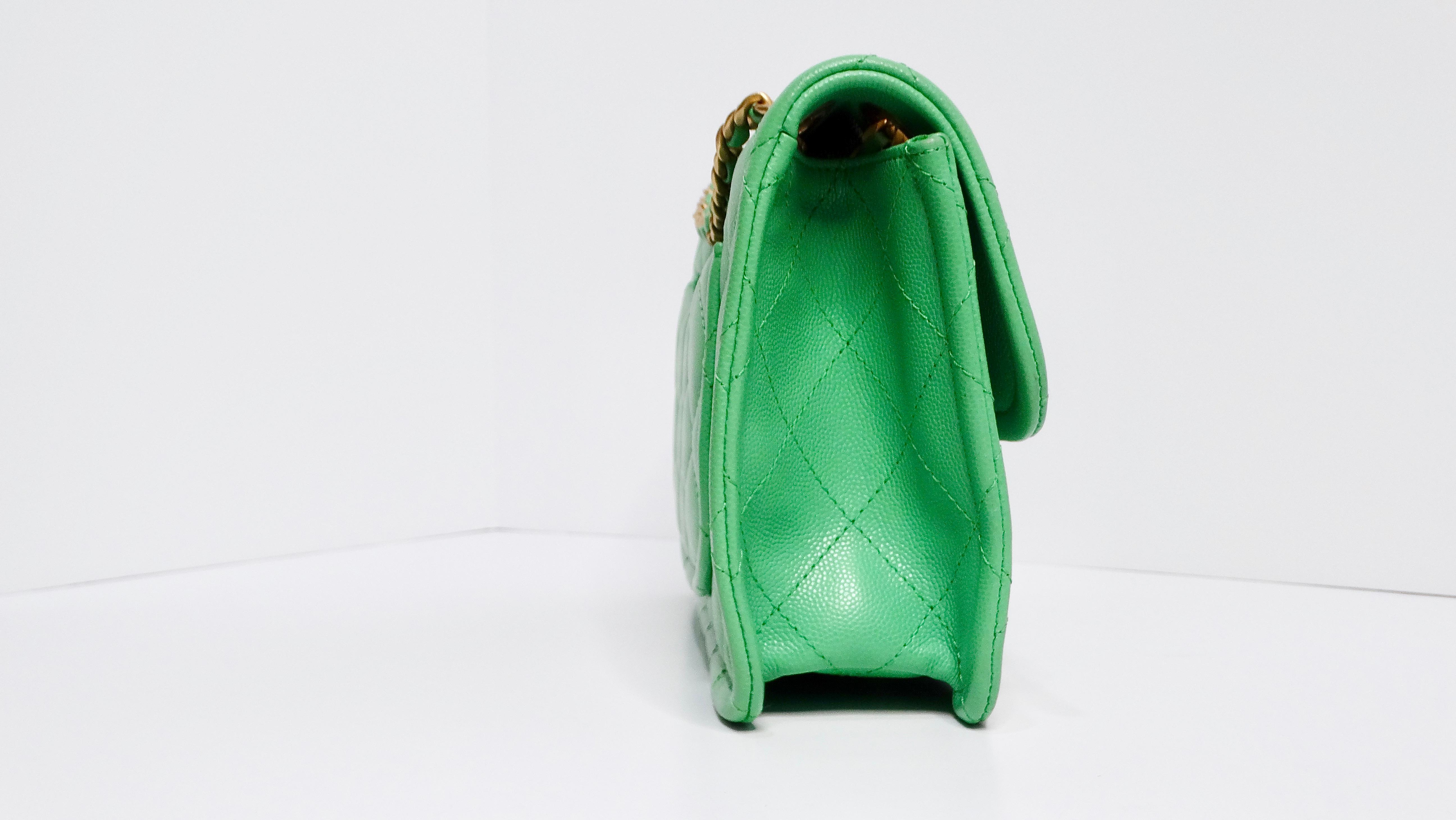 Women's 2021 Chanel Mint Green Caviar Leather Flap Bag For Sale