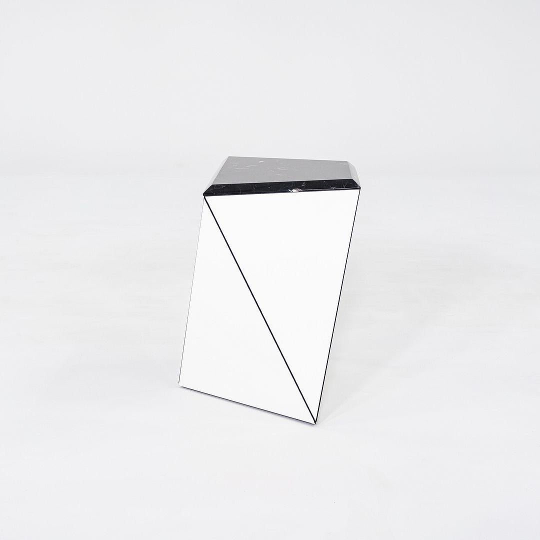 2021 David Adjaye for Knoll Washington Prism Side Table in White / Black Marble (table d'appoint en marbre blanc et noir) en vente 4