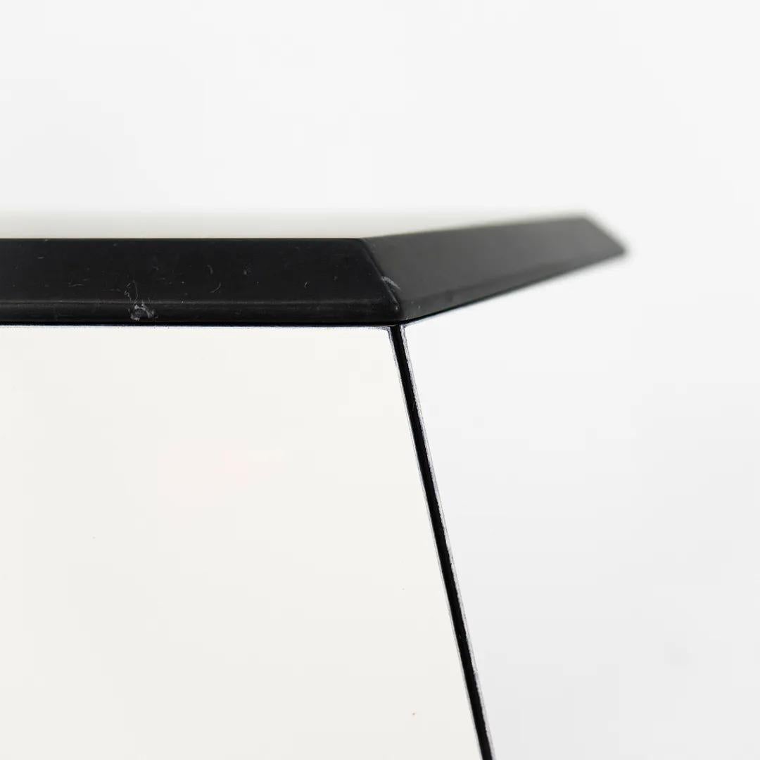 2021 David Adjaye for Knoll Washington Prism Side Table in White / Black Marble In Good Condition In Philadelphia, PA