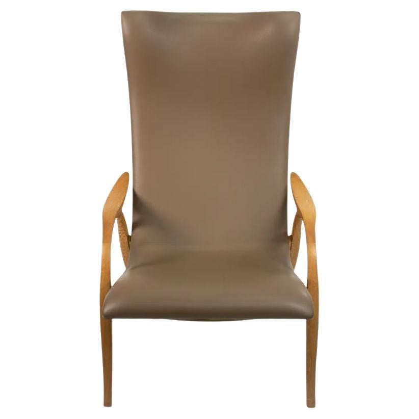 2021 FH429 Signature Lounge Chair by Frits Henningsen for Carl Hansen in Oak For Sale