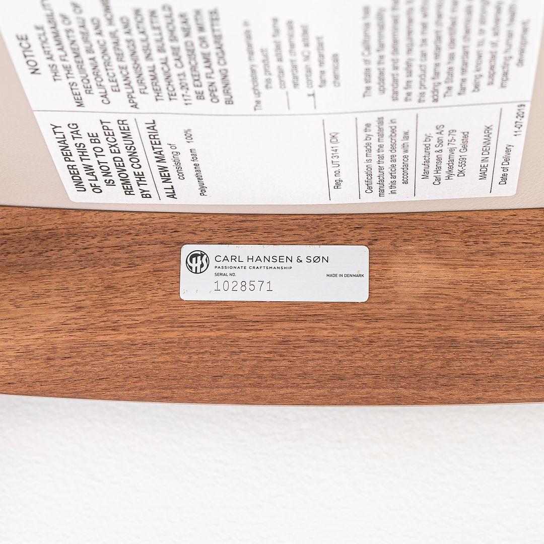 2021 FH430 Tabouret Signature en noyer par Frits Henningsen pour Carl Hansen en vente 1