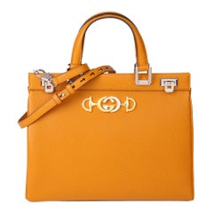 2021 Gucci Zumi-Tasche aus braunem Kalbsleder