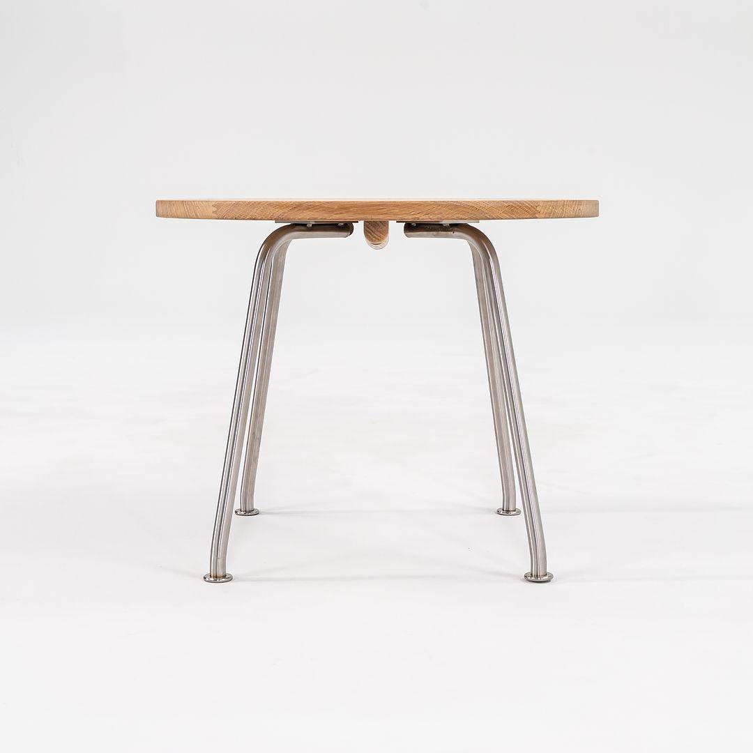 2021 Hans Wegner Carl Hansen CH415 Beistelltisch / Beistelltisch 21,5 Eichenholzplatte Edelstahl (Moderne) im Angebot