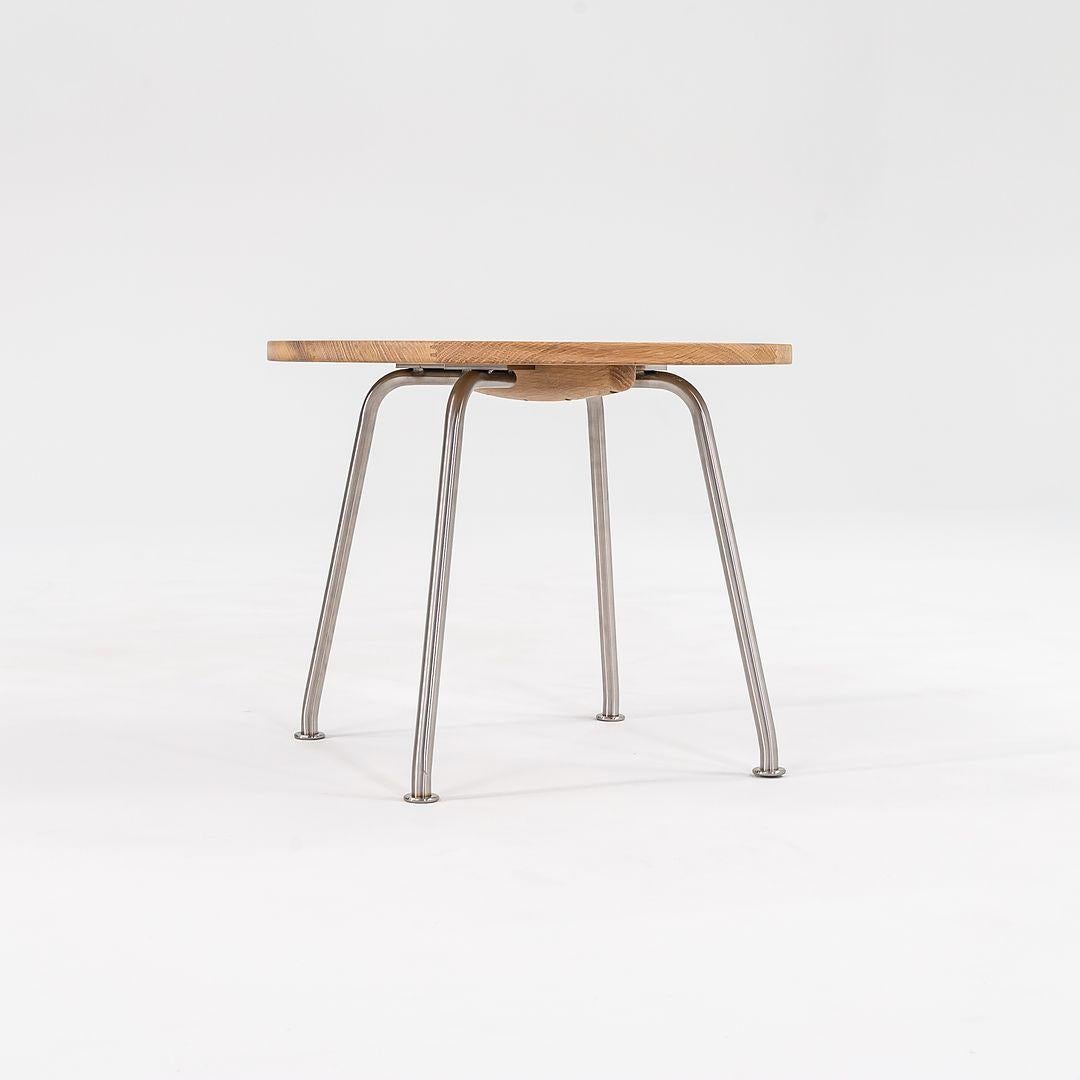 2021 Hans Wegner Carl Hansen CH415 Beistelltisch / Beistelltisch 21,5 Eichenholzplatte Edelstahl (Dänisch) im Angebot