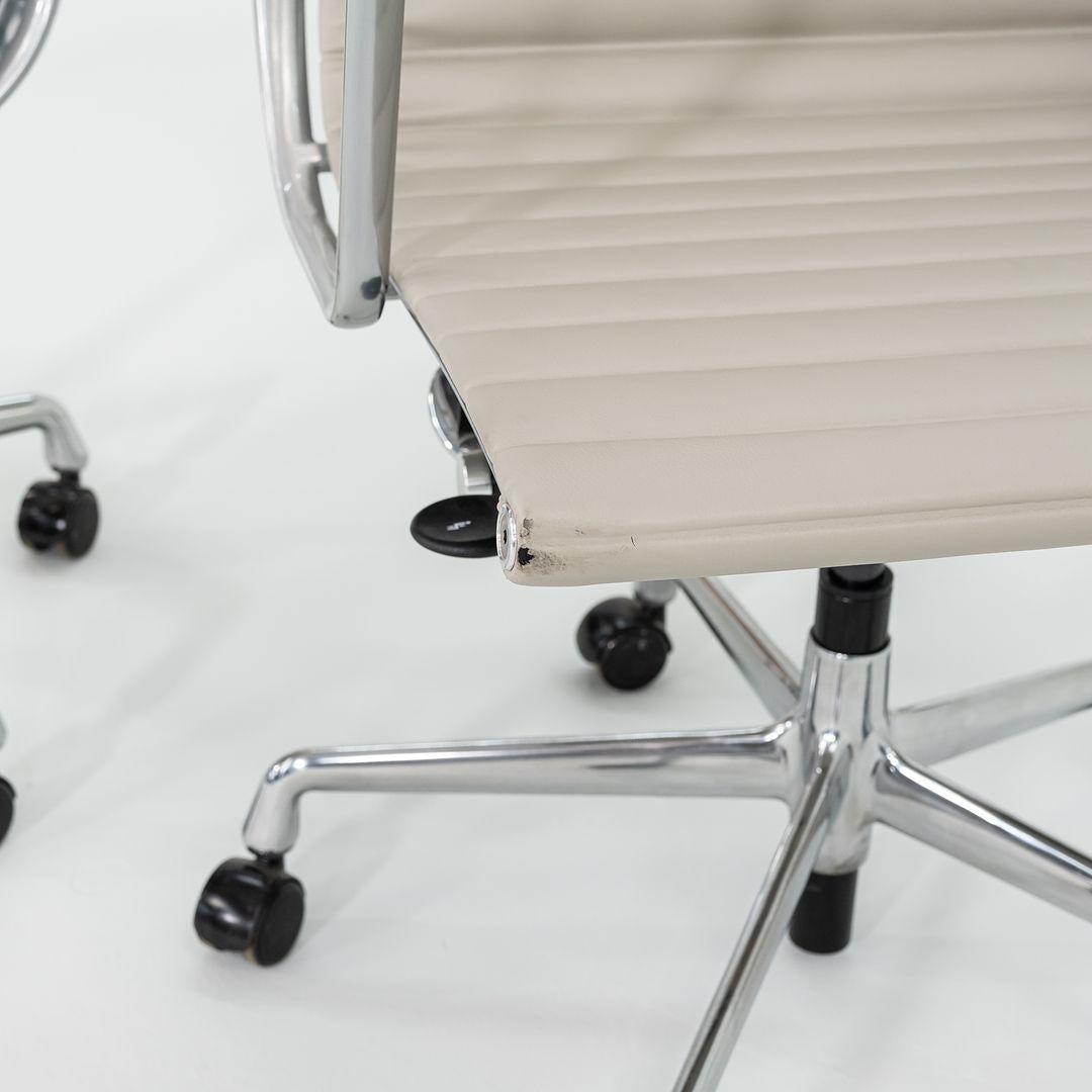 2021 Herman Miller Eames Aluminum Group Management Desk Chairs in Leather For Sale 3