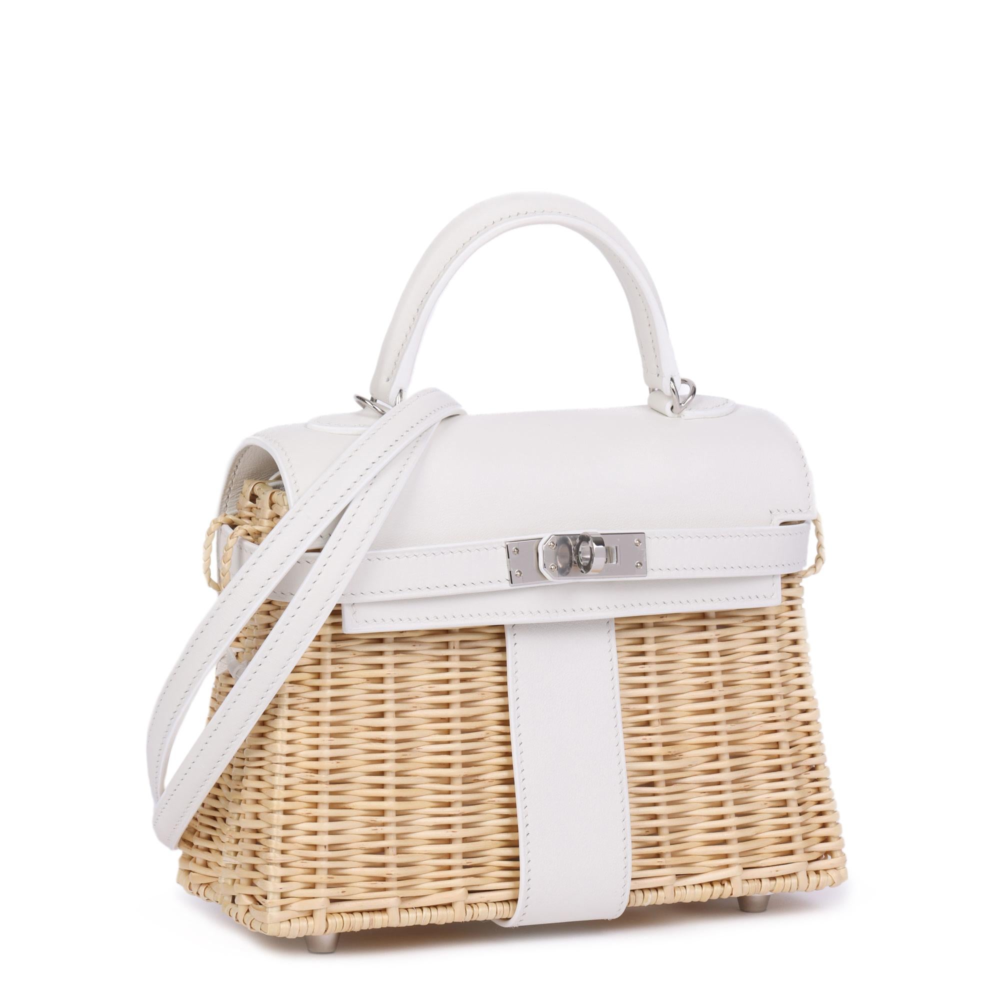 HERMÈS
White Swift Leather & Woven Osier Whicker Mini Kelly Picnic 

Xupes Reference: CB399
Serial Number: Z
Age (Circa): 2021
Accompanied By: Hermès Dust Bag, Box, Lock, Keys, Clochette, Care Booklet, Shoulder Strap, Hermes Invoice
Authenticity