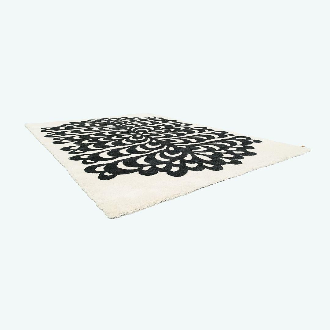 2021 Kasthall Design Studio für Kasthall Pafagelt Teppich 6.5 x 10 ft und Weiß im Zustand „Hervorragend“ im Angebot in Philadelphia, PA