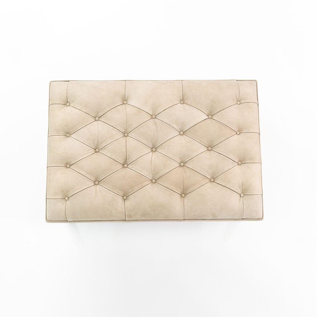 XXIe siècle et contemporain 2021 KK48651 Addition Canapé / banquette en cuir avec pieds en bois foncé par Kaare Klint en vente