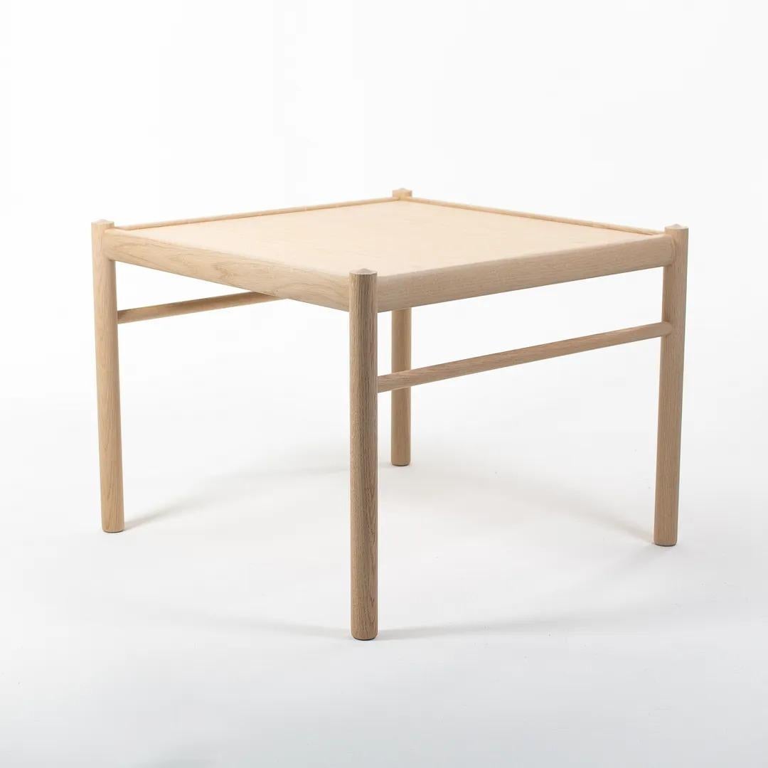 XXIe siècle et contemporain 2021 OW449 Table basse coloniale carrée en chêne par Ole Wanscher pour Carl Hansen en vente