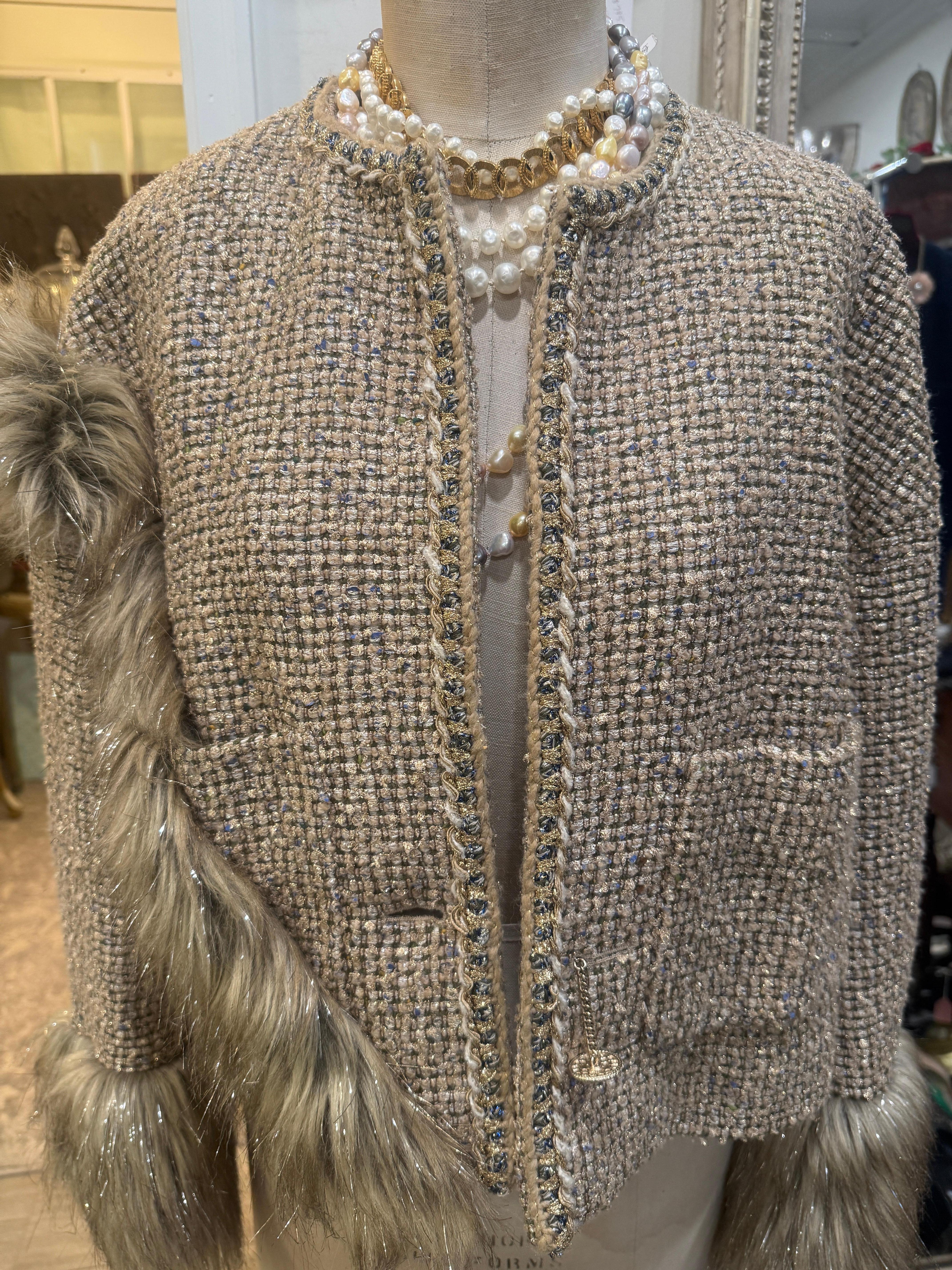 2021 Pre Fall CHANEL by Virginie Viard Faux Fur Trim Lamé Jacket, Size 40 8