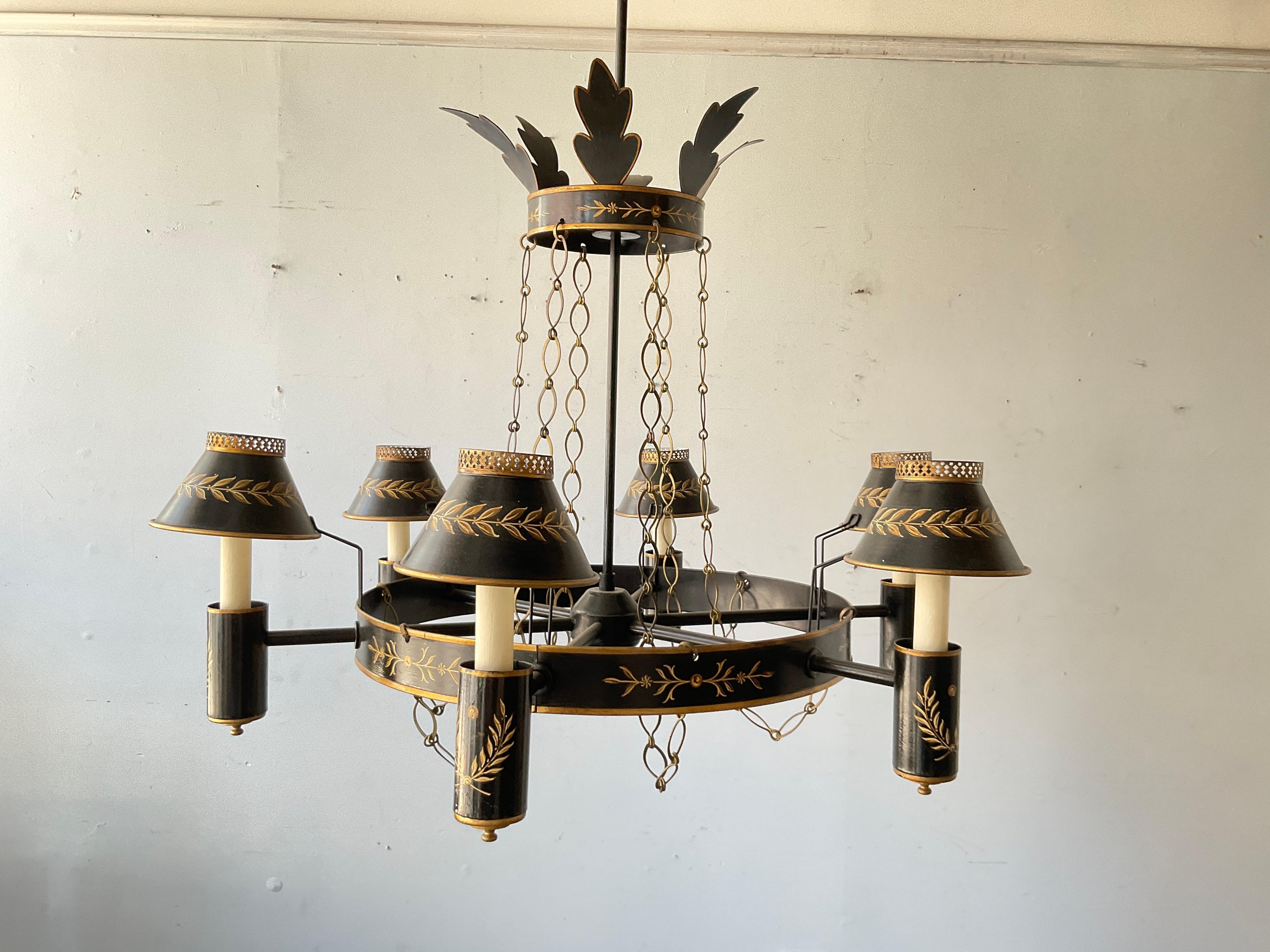 2021 Vaughn Tole Black And Gold Empire Chandelier In Good Condition For Sale In Tarrytown, NY