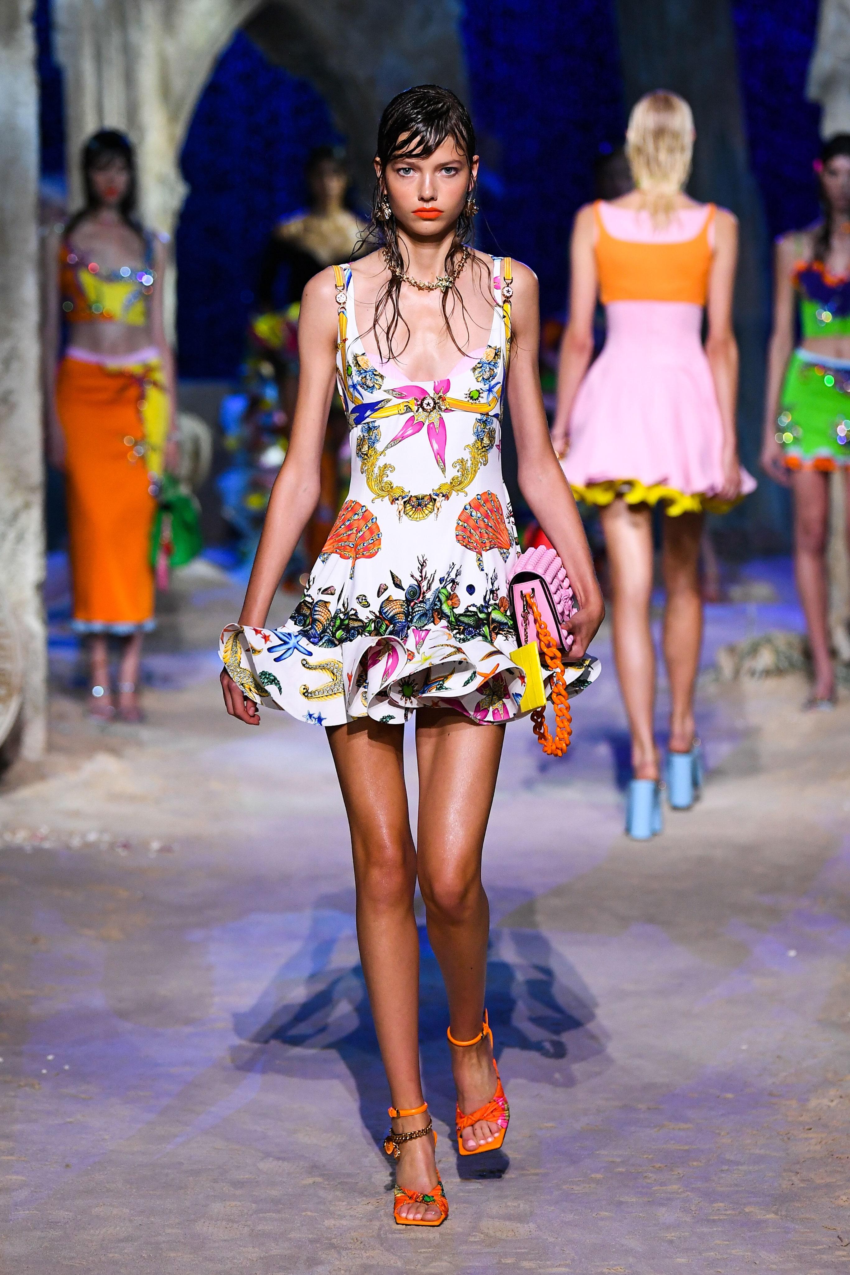 2021 Versace White Shell Print Silk Shirt-Dress 2