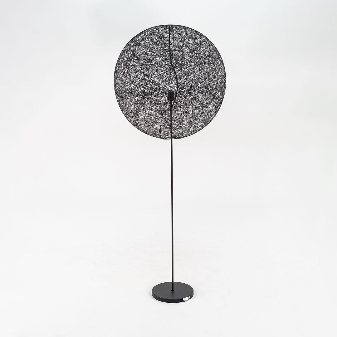 2022 Bertjan Pot per Moooi UL Random Floor Lamp II Nero Medio in vendita 4