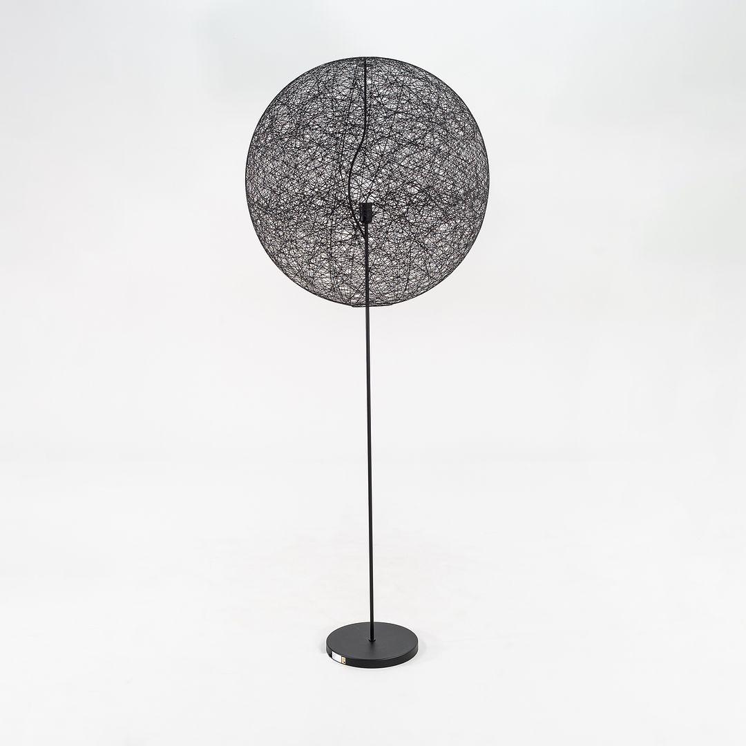 2022 Bertjan Pot per Moooi UL Random Floor Lamp II Nero Medio in vendita 1