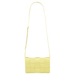 2022 Bottega Veneta Sac à bandoulière Cassette Cuir Jaune Sherbet