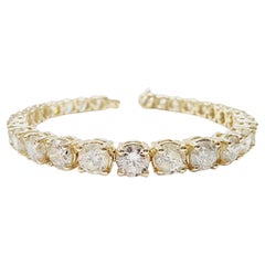 20.22 Carat Natural Diamond Tennis Bracelet 14 Karat Yellow Gold
