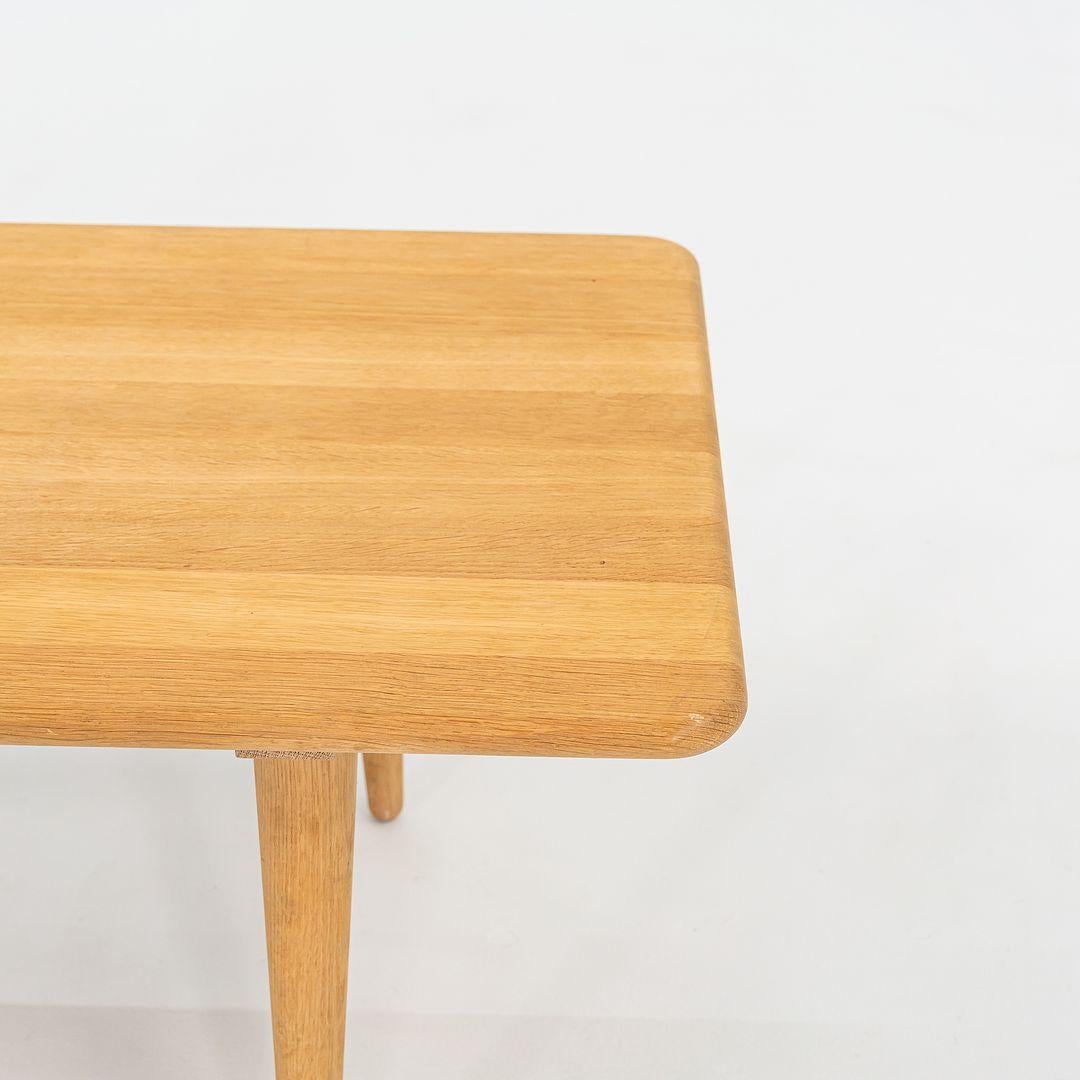 2022 Carl Hansen CH011 Coffee Table in Oak Soap by Hans Wegner Made in Denmark In Good Condition For Sale In Philadelphia, PA